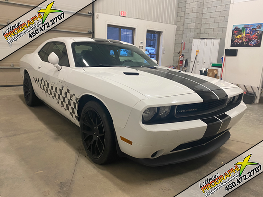 Lettrage de Dodge Challenger