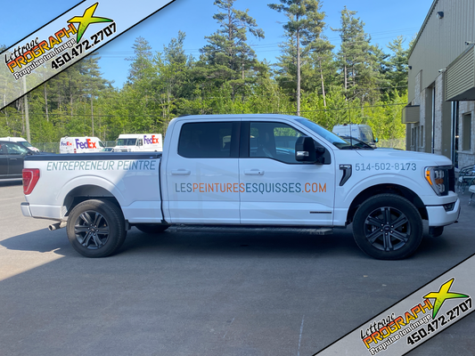 Lettrage de camion pour Les Peintures Esquisses